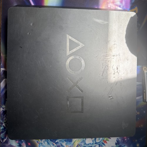 Used slim days of play - used,