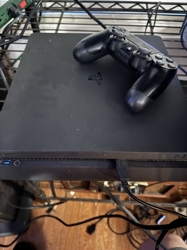 Playstation 1tb console - 1tb, with